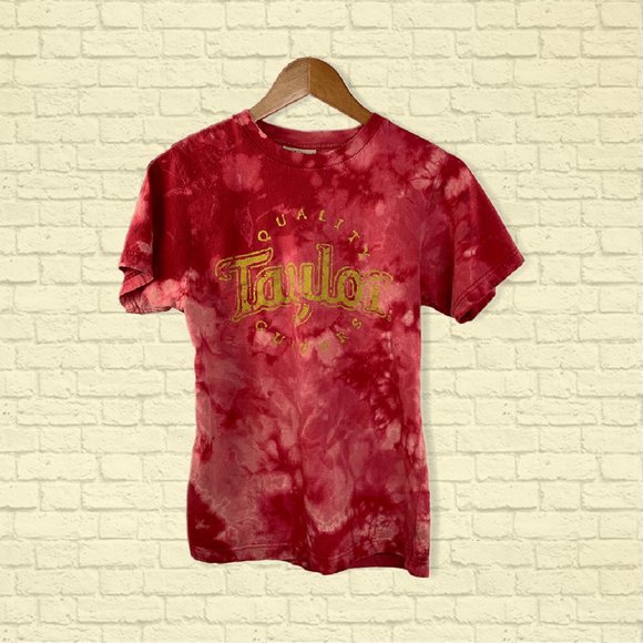 TAYLOR GUITAR TEE - Picture 1 of 3